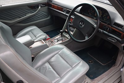 Lot 79 - 1990 Mercedes-Benz 560 SEC