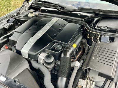 Lot 32 - 1999 Mercedes-Benz SL 320
