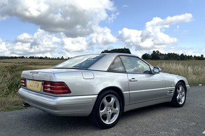 Lot 32 - 1999 Mercedes-Benz SL 320