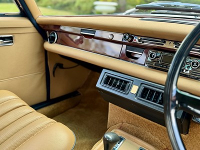 Lot 35 - 1972 Mercedes-Benz 280 SE 3.5