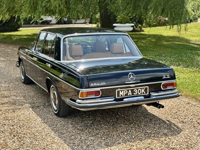Lot 35 - 1972 Mercedes-Benz 280 SE 3.5