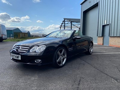 Lot 69 - 2007 Mercedes-Benz SL 350