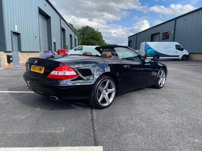Lot 69 - 2007 Mercedes-Benz SL 350