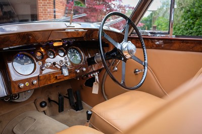 Lot 44 - 1951 Jaguar MK V 3.5-Litre Drophead Coupe