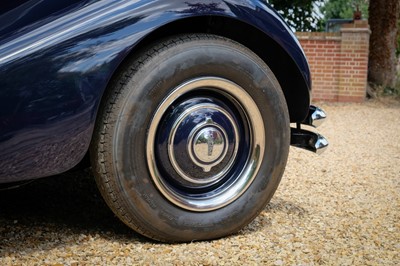 Lot 44 - 1951 Jaguar MK V 3.5-Litre Drophead Coupe