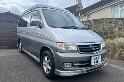 Lot 1999 Mazda Bongo V6