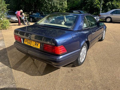 Lot 46 - 1996 Mercedes-Benz SL 320