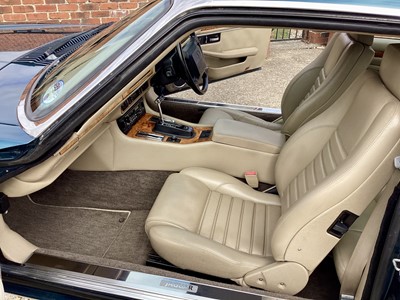 Lot 31 - 1993 Jaguar XJS 4.0