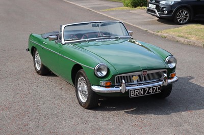 Lot 22 - 1965 MG B Roadster