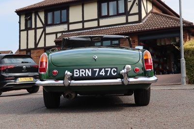 Lot 22 - 1965 MG B Roadster