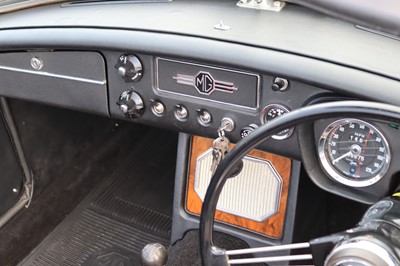 Lot 22 - 1965 MG B Roadster