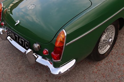 Lot 22 - 1965 MG B Roadster