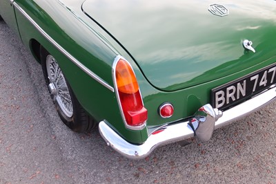 Lot 22 - 1965 MG B Roadster