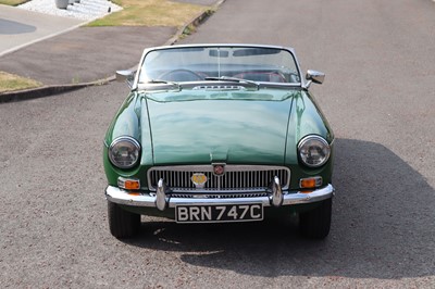 Lot 22 - 1965 MG B Roadster