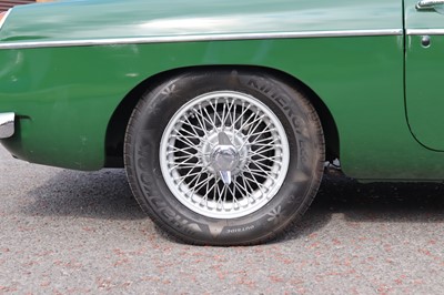 Lot 22 - 1965 MG B Roadster