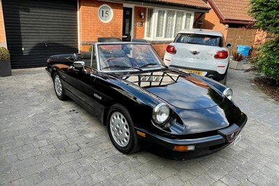 Lot 106 - 1990 Alfa Romeo Spider Quadrifoglio