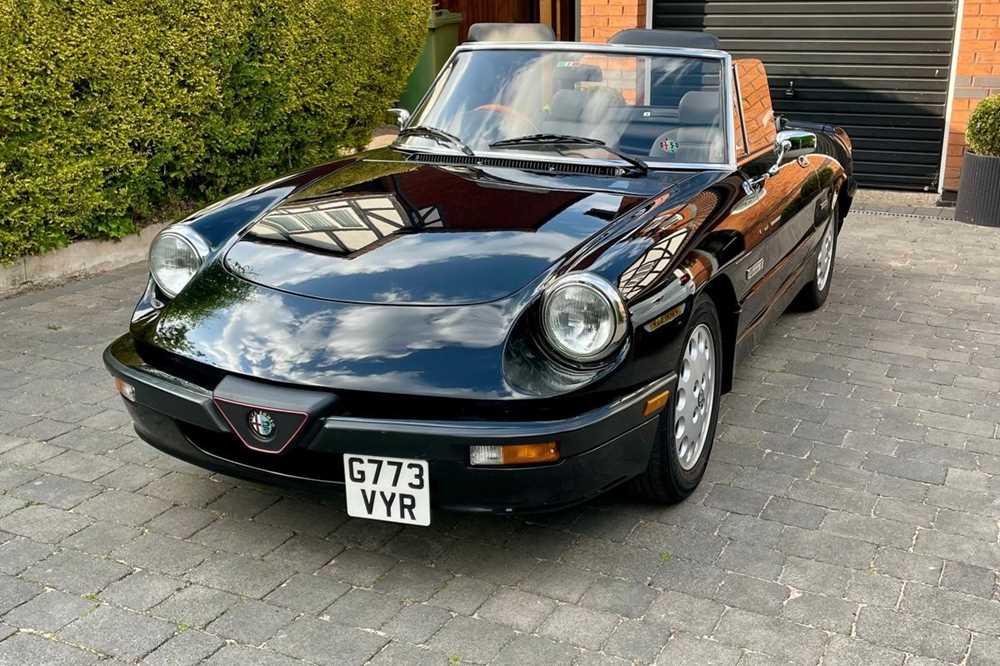 Lot 106 - 1990 Alfa Romeo Spider Quadrifoglio
