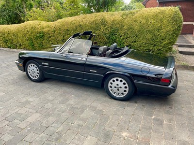 Lot 106 - 1990 Alfa Romeo Spider Quadrifoglio