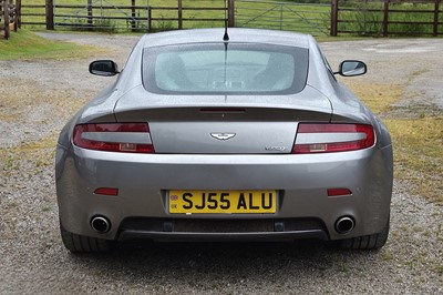 Lot 98 - 2006 Aston Martin V8 Vantage