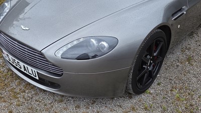 Lot 98 - 2006 Aston Martin V8 Vantage