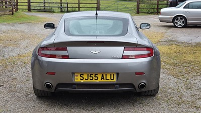 Lot 98 - 2006 Aston Martin V8 Vantage