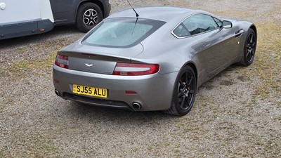 Lot 98 - 2006 Aston Martin V8 Vantage