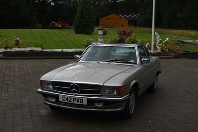 Lot 9 - 1986 Mercedes-Benz 500 SL