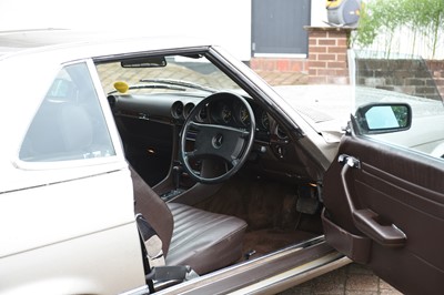 Lot 9 - 1986 Mercedes-Benz 500 SL