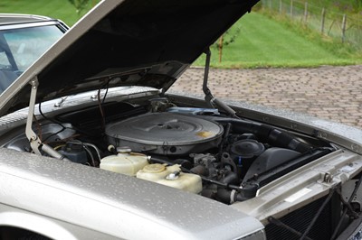 Lot 9 - 1986 Mercedes-Benz 500 SL