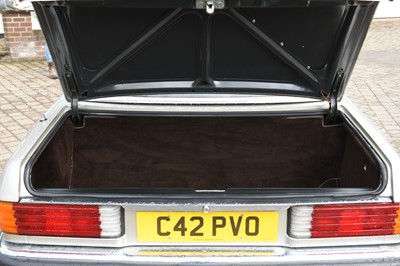 Lot 9 - 1986 Mercedes-Benz 500 SL