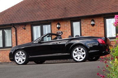 Lot 40 - 2009 Bentley Continental GTC Mulliner