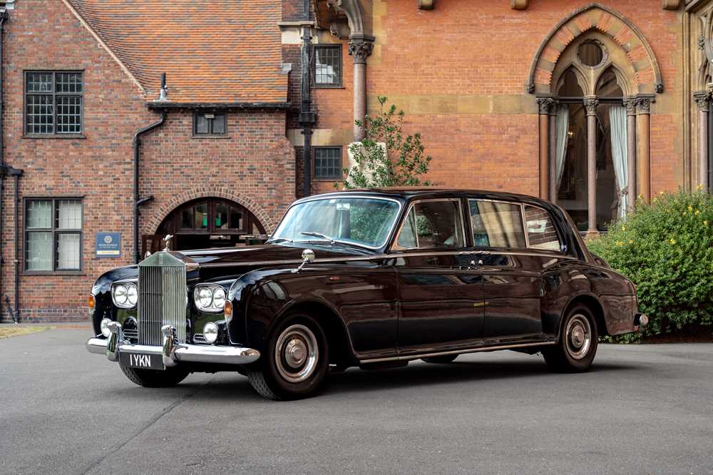 Lot 244 - 1968 Rolls-Royce Phantom VI Limousine