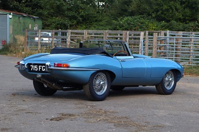 Lot 260 - 1961 Jaguar E-Type Series I 3.8 Roadster