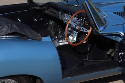 Lot 260 - 1961 Jaguar E-Type Series I 3.8 Roadster