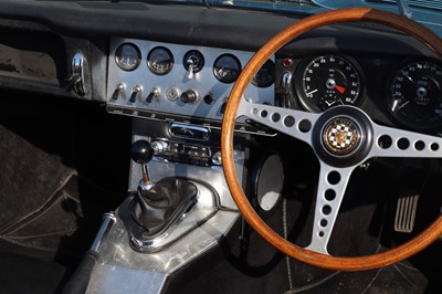 Lot 260 - 1961 Jaguar E-Type Series I 3.8 Roadster