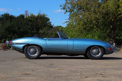Lot 260 - 1961 Jaguar E-Type Series I 3.8 Roadster