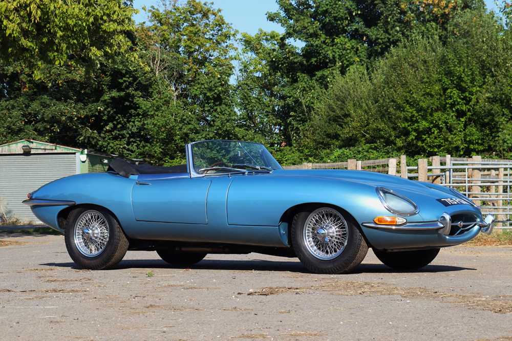 Lot 260 - 1961 Jaguar E-Type Series I 3.8 Roadster