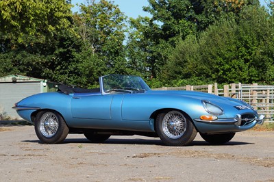 Lot 260 - 1961 Jaguar E-Type Series I 3.8 Roadster