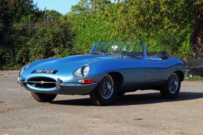 Lot 260 - 1961 Jaguar E-Type Series I 3.8 Roadster