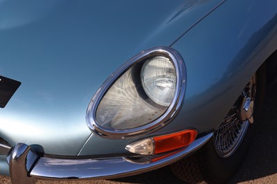 Lot 260 - 1961 Jaguar E-Type Series I 3.8 Roadster