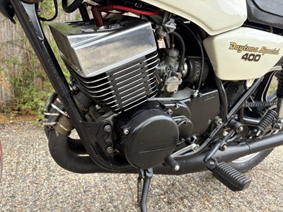 Lot 220 - 1979 Yamaha RD400 Daytona Special