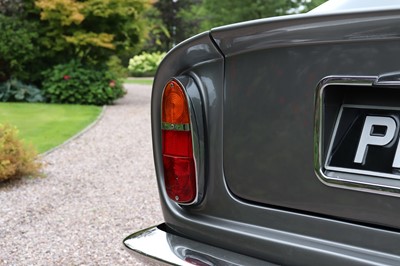 Lot 1968 Aston Martin DB6 Vantage
