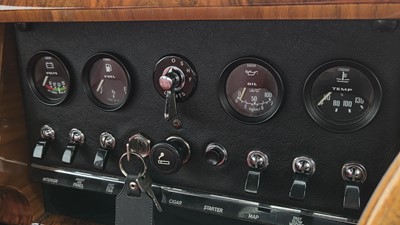 Lot 204 - 1961 Jaguar MkII 3.8 'Vicarage'