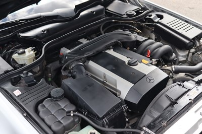 Lot 64 - 1997 Mercedes-Benz SL320