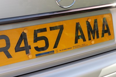 Lot 64 - 1997 Mercedes-Benz SL320