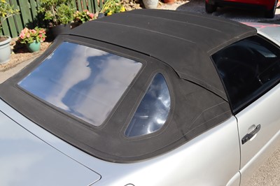 Lot 64 - 1997 Mercedes-Benz SL320