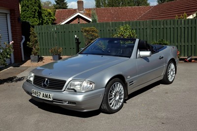 Lot 64 - 1997 Mercedes-Benz SL320
