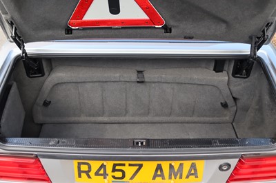 Lot 64 - 1997 Mercedes-Benz SL320