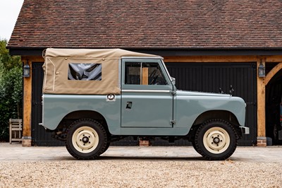 Lot 253 - 1960 Land Rover Series II 88”