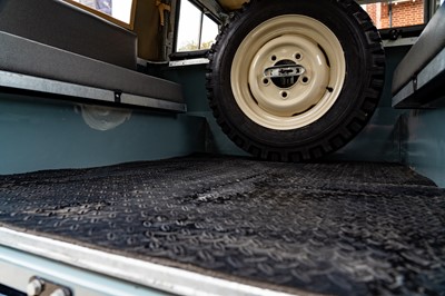 Lot 253 - 1960 Land Rover Series II 88”